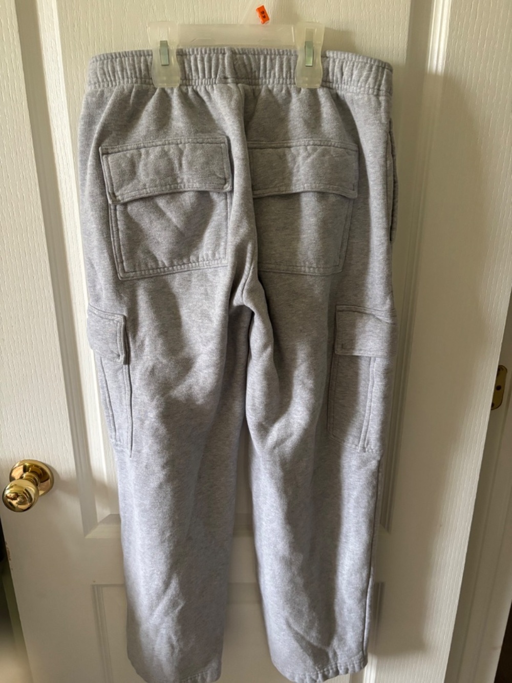 Aritzia TNA Sweatfleece MegaFit Cargo Sweatpant - Short Length - Picture 3 of 6